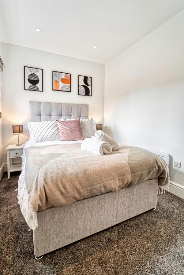 Host & Stay - Taylor Apartment 우스터 외부 사진